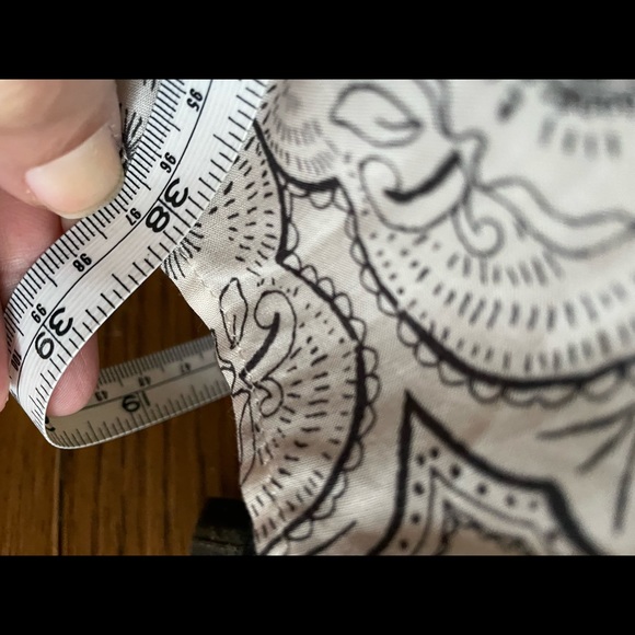 Flowing Spring/Summer Dress - Picture 9 of 11